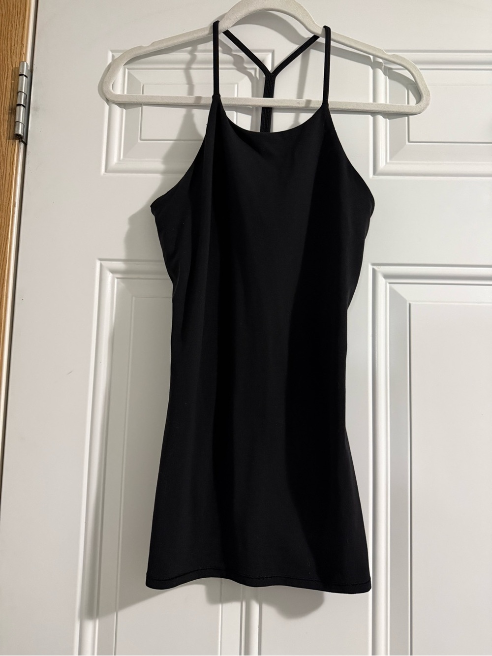 54. Lululemon Athletica Sun Setter Black Slim-Strap Performance Camisole Size 6